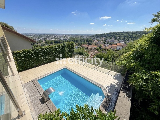 maison 6 pièces - 160m2 à Le Plessis-Robinson (92350)