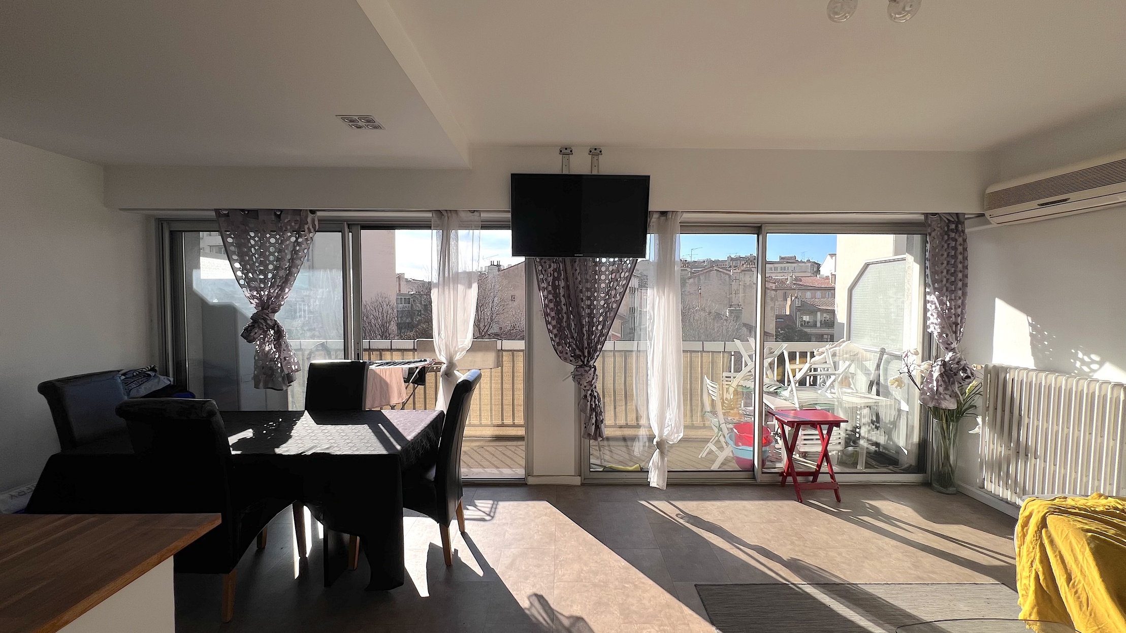 appartement 2 pièces - 42m2 à Marseille (13004)