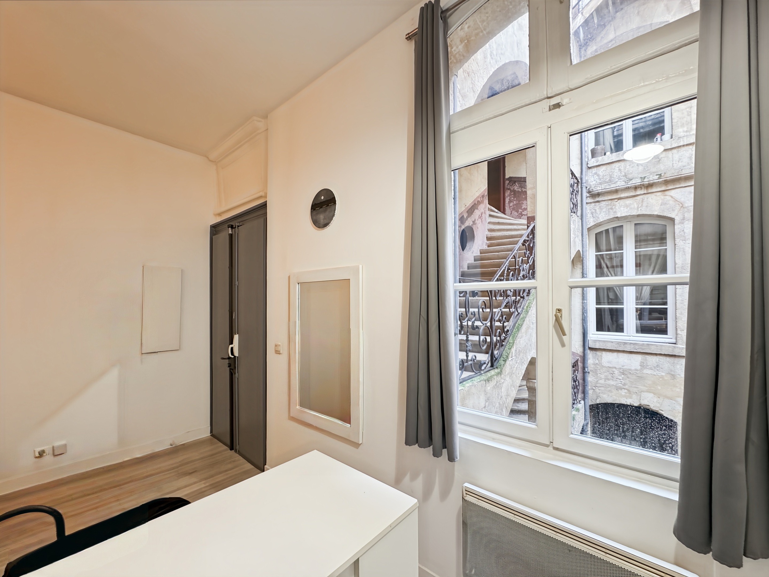 Achat immobilier Appartement 1 pièces  25m2 à Bordeaux (33000) - Photo n°1