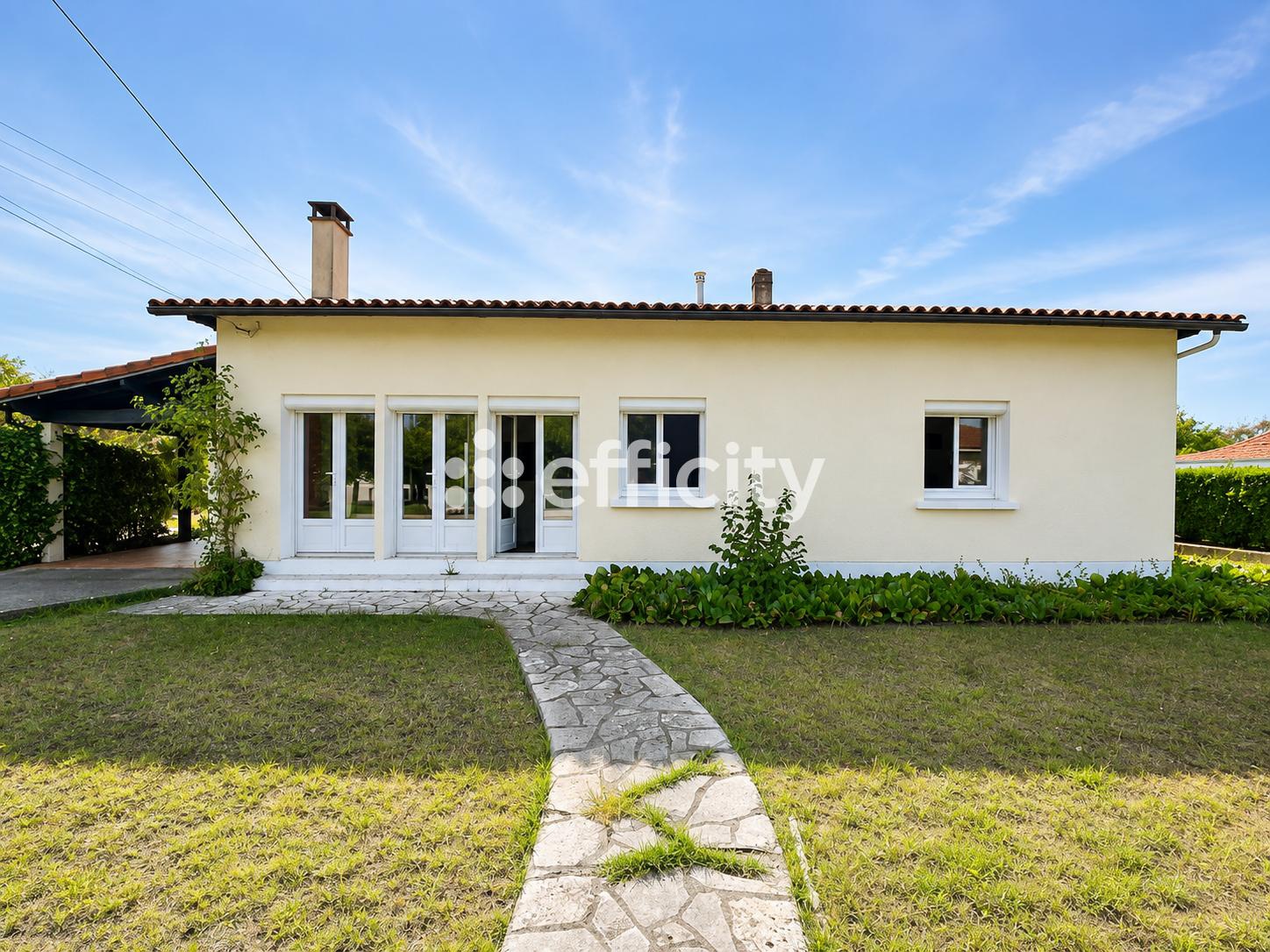 Maison 4 pièces 103 m² · à Semussac · 103 m² · 241 500 €