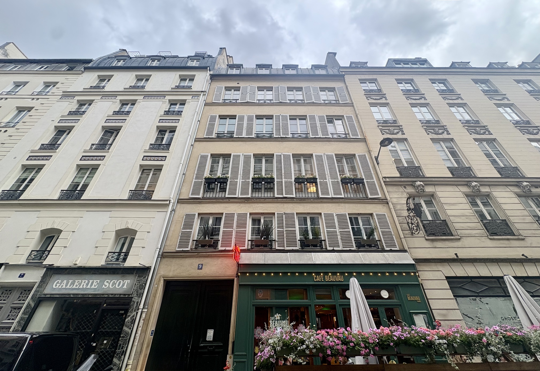 appartement 2 pièces - 35m2 à Paris (75008)