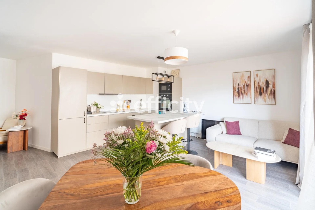 appartement 4 pièces - 77,0m2 à Saint-Denis (93380)