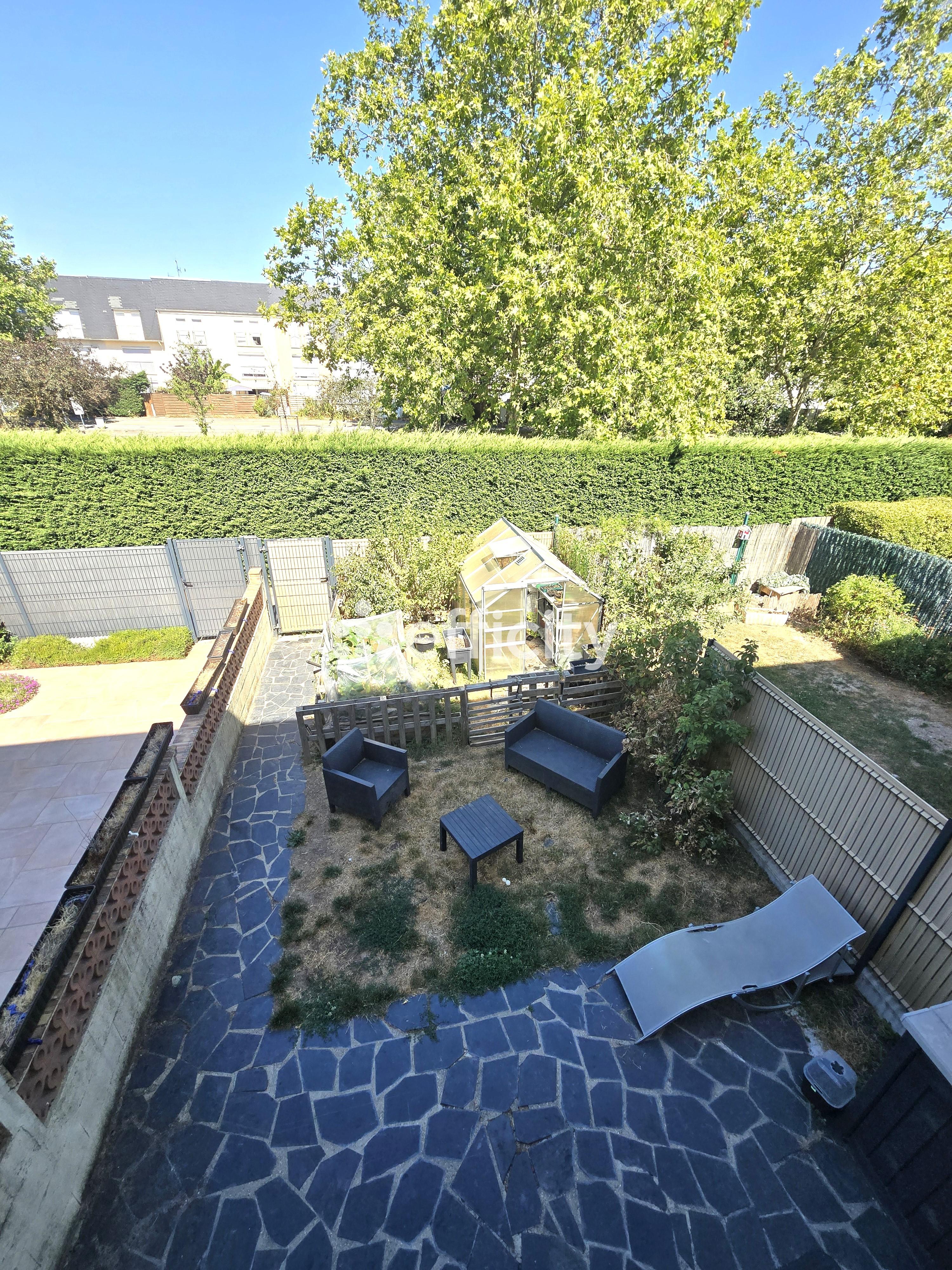 Maison 4 pièces 93 m² · à Maurepas · 93 m² · 295 500 €