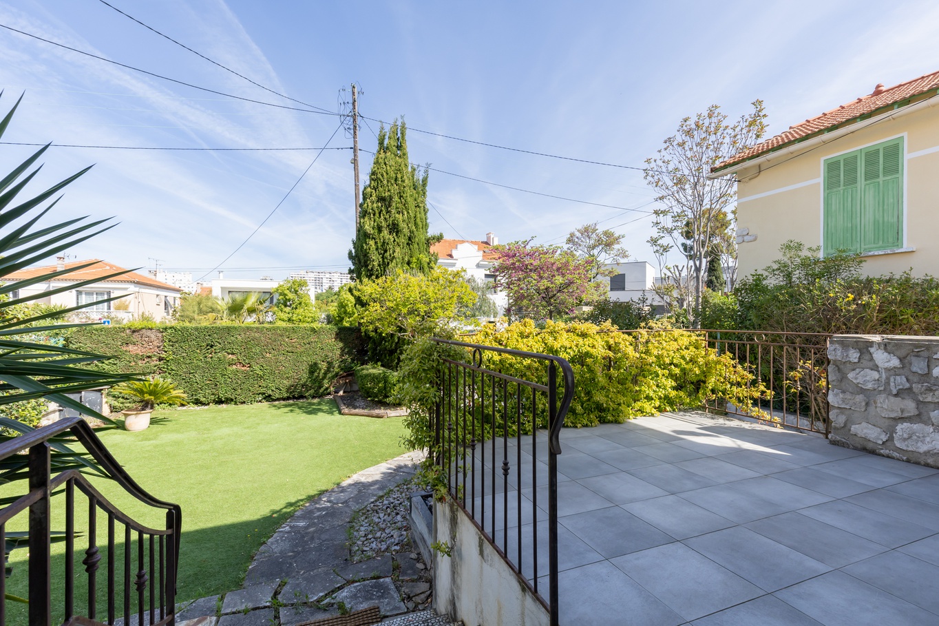 maison 4 pièces - 179m2 à Marseille (13009)