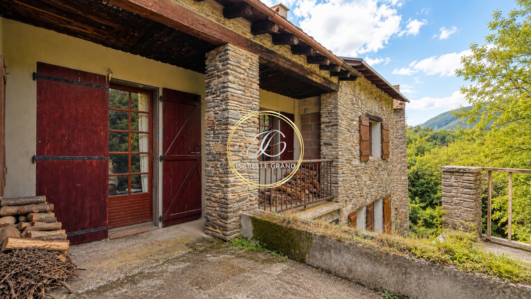 maison 4 pièces - 114m2 à Olette (66360)