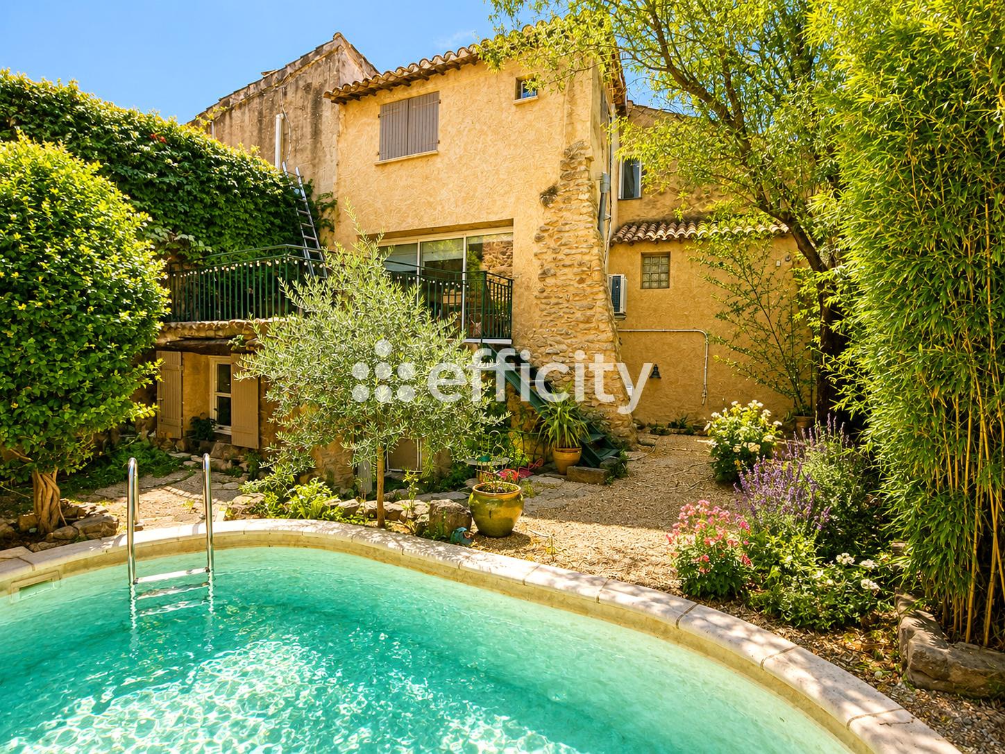 Maison 5 pièces 145 m² · à Bédarrides · 145 m² · 332 280 €