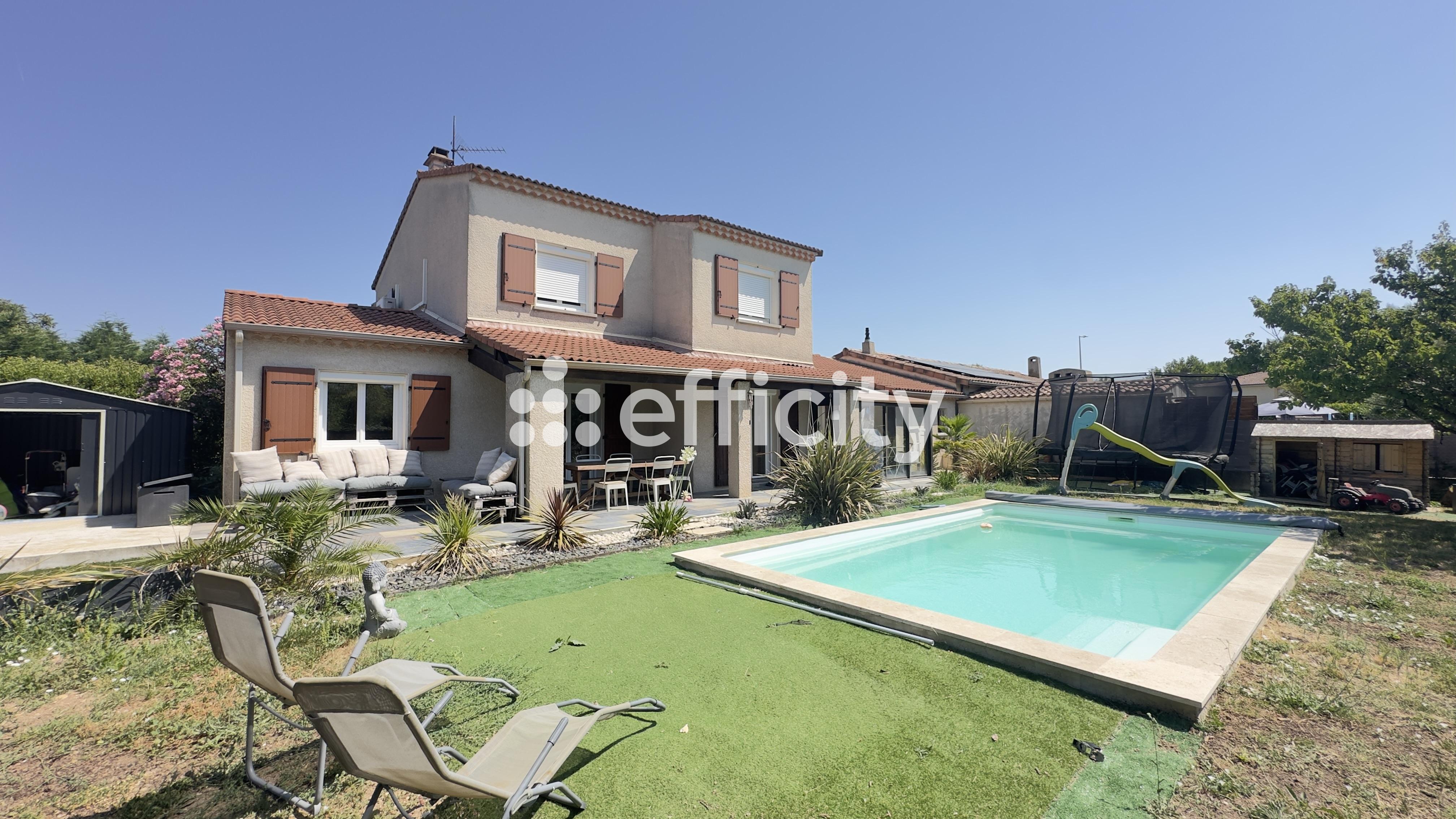 Maison 6 pièces 150 m² · à Pierrelatte · 150 m² · 425 000 €