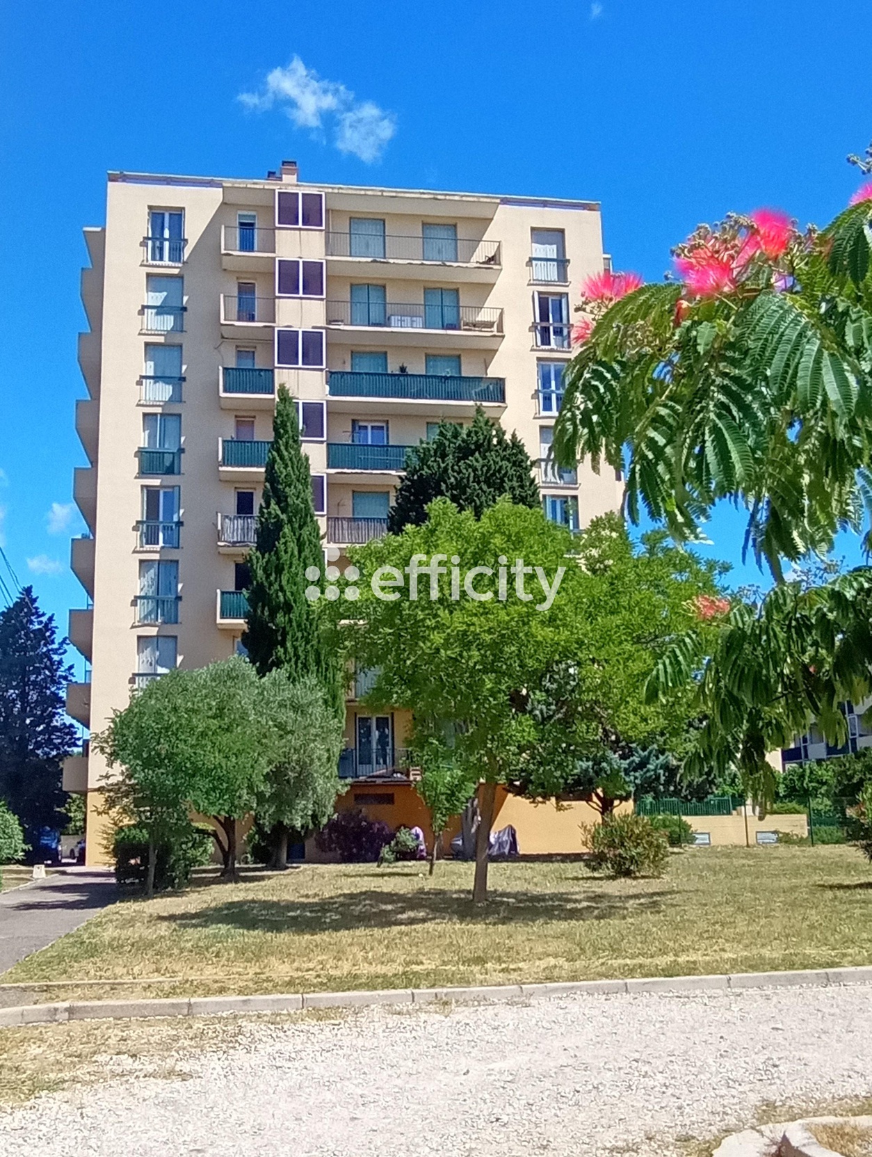 appartement 3 pièces - 67m2 à Sorgues (84700)