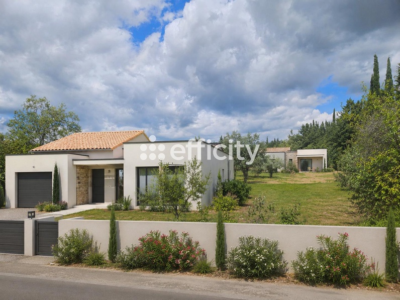 terrain  - 650m2 à Cournonterral (34660)