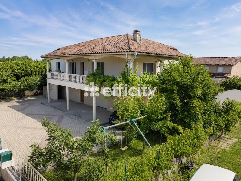 maison 5 pièces - 148m2 à Saint-Rambert-d'Albon (26140)