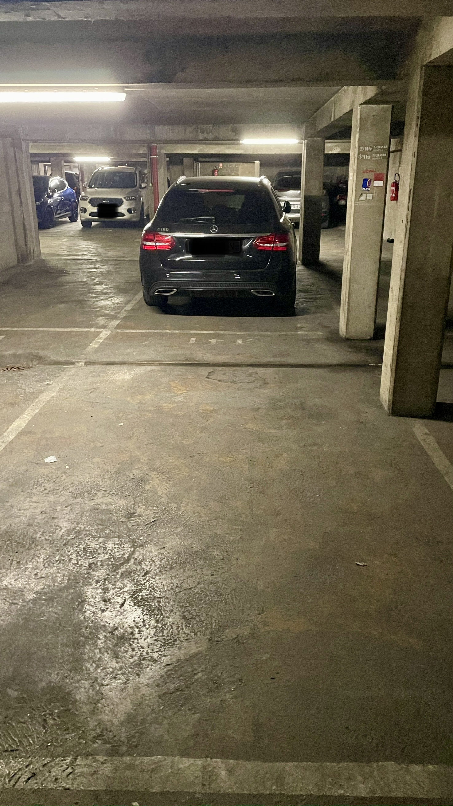 Parking 28 m² · à Paris · 28 m² · 35 500 €