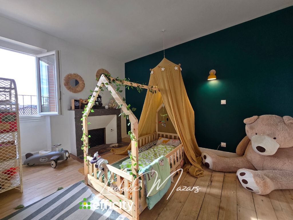 Maison 7 pièces 200 m² · à Castelsarrasin · 200 m² · 210 000 €