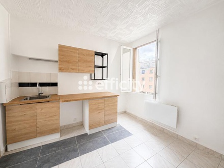 appartement 1 pièces - 15m2 à Paris (75011)