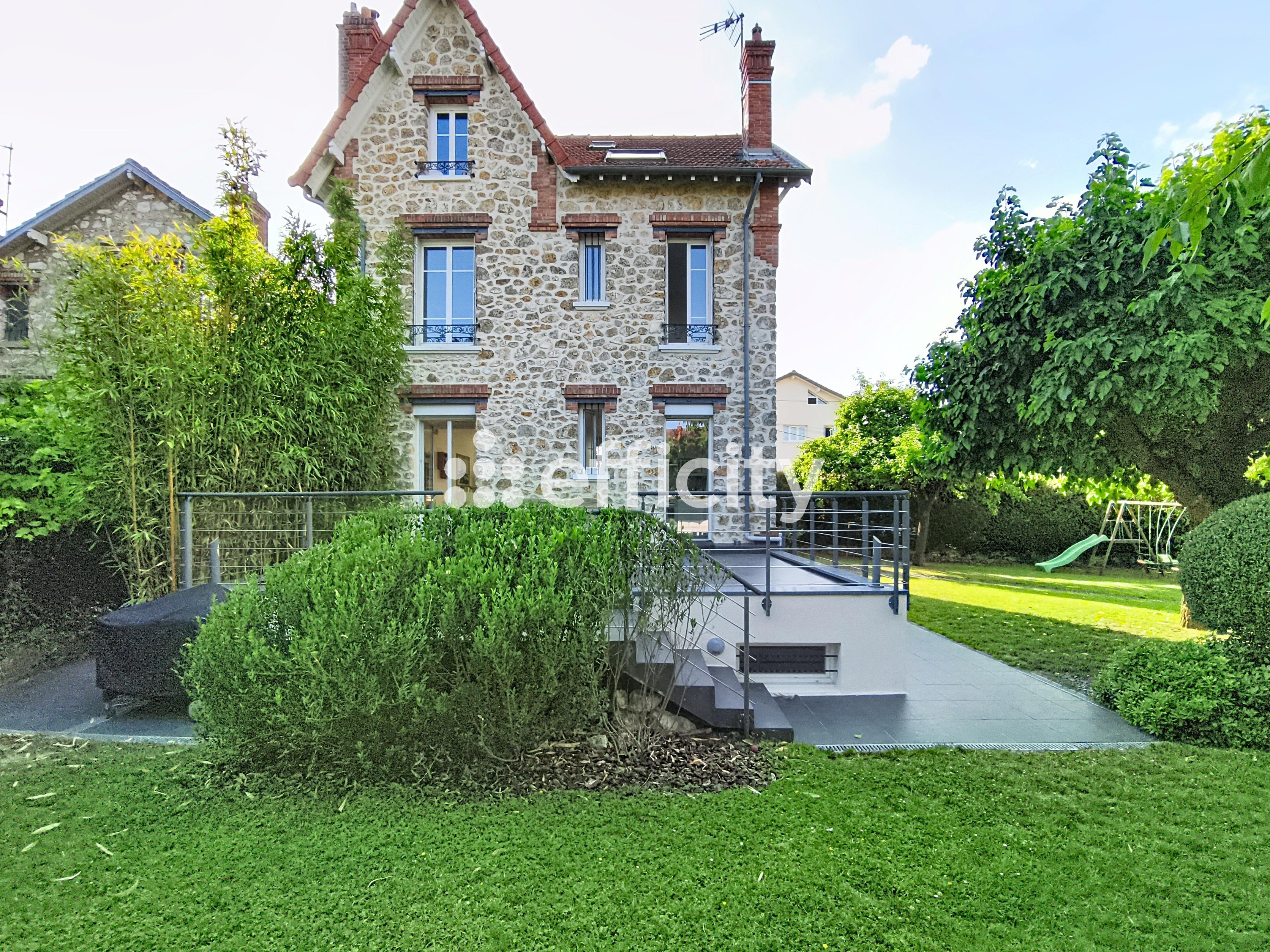 Maison 8 pièces 160 m² · à Sannois · 160 m² · 899 000 €