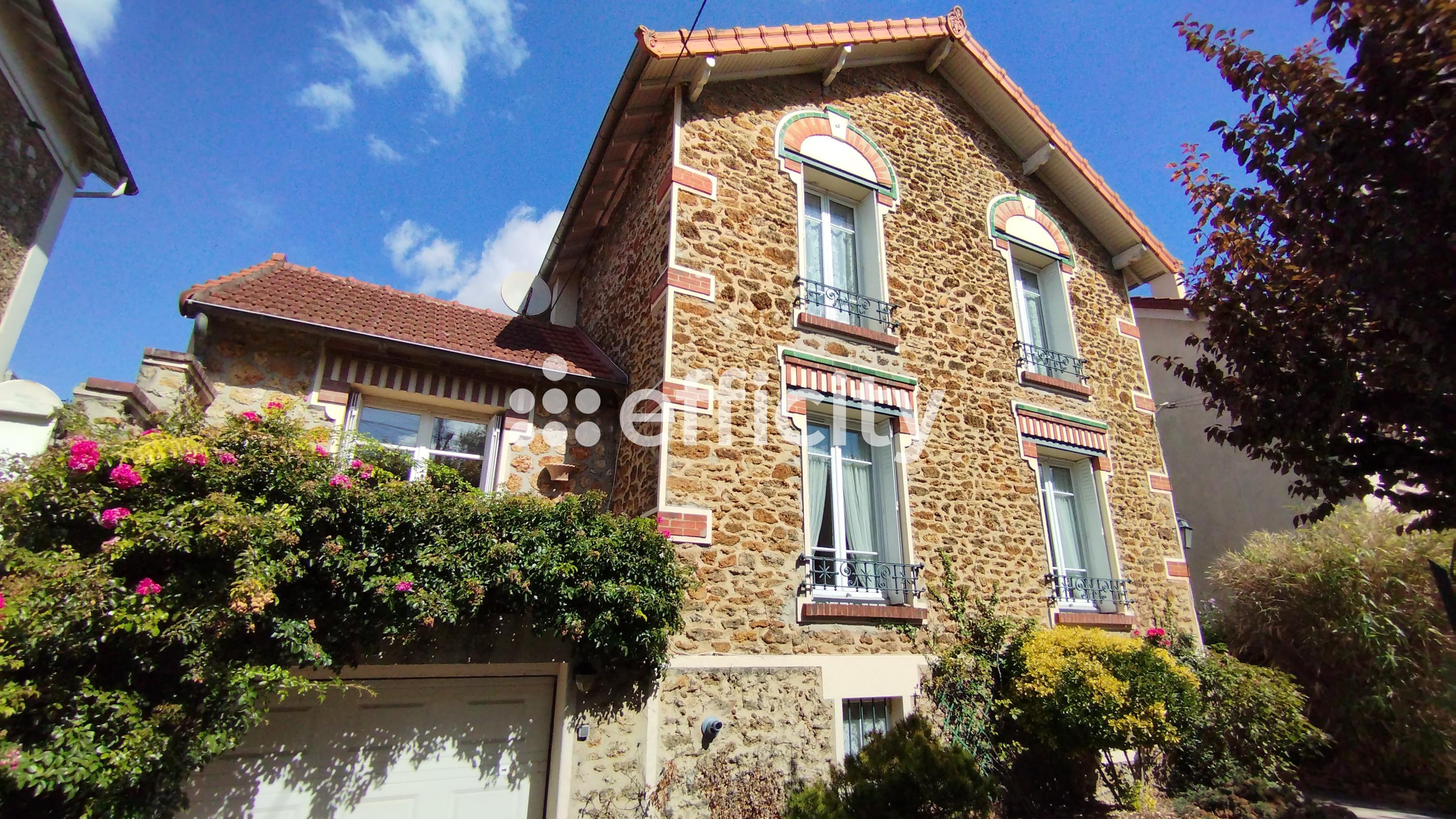 Maison 5 pièces 97 m² · à Chelles · 97 m² · 450 000 €