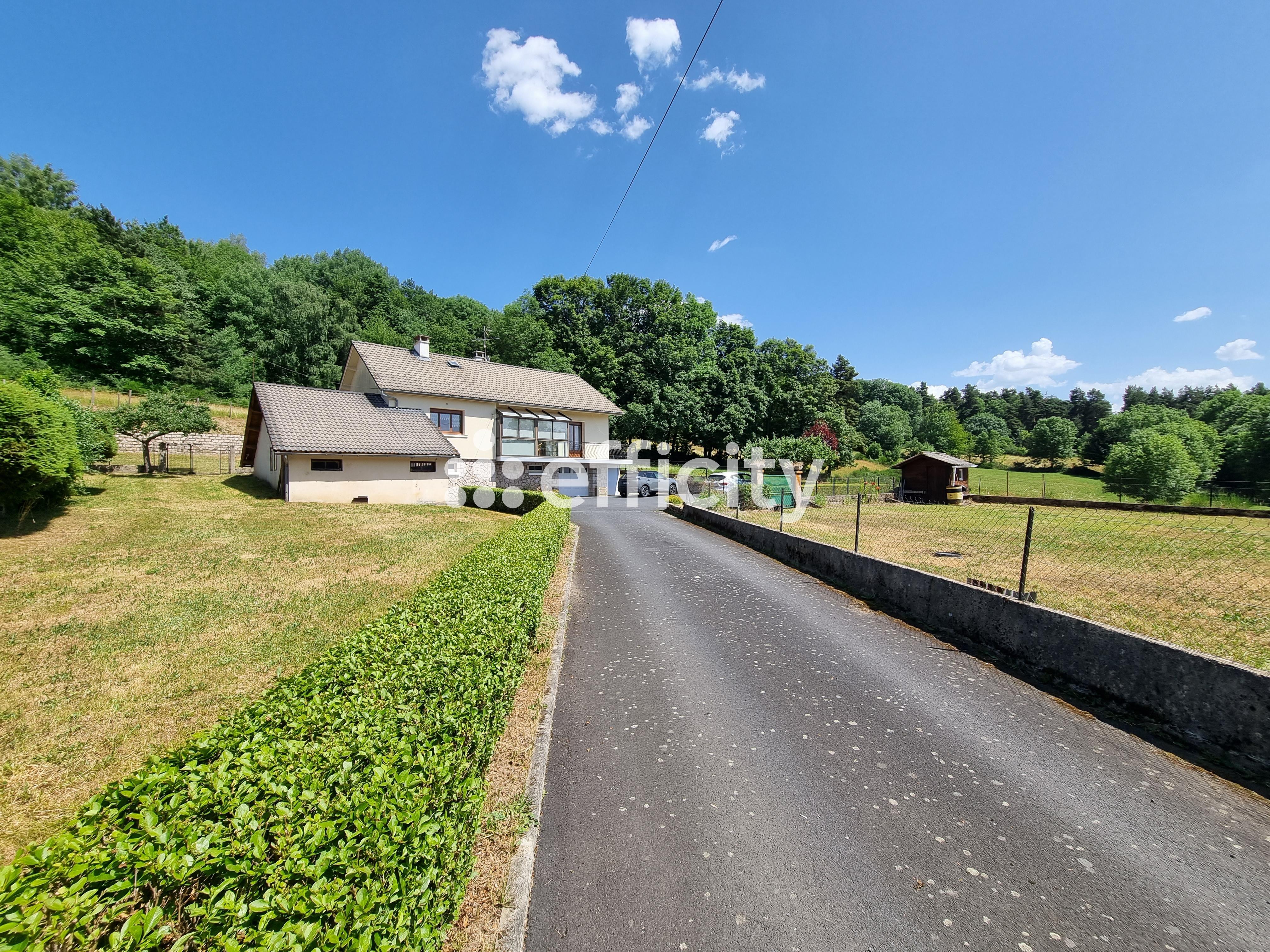 Maison 4 pièces 84 m² · à Saint-Alban-sur-Limagnole · 84 m² · 172 000 €