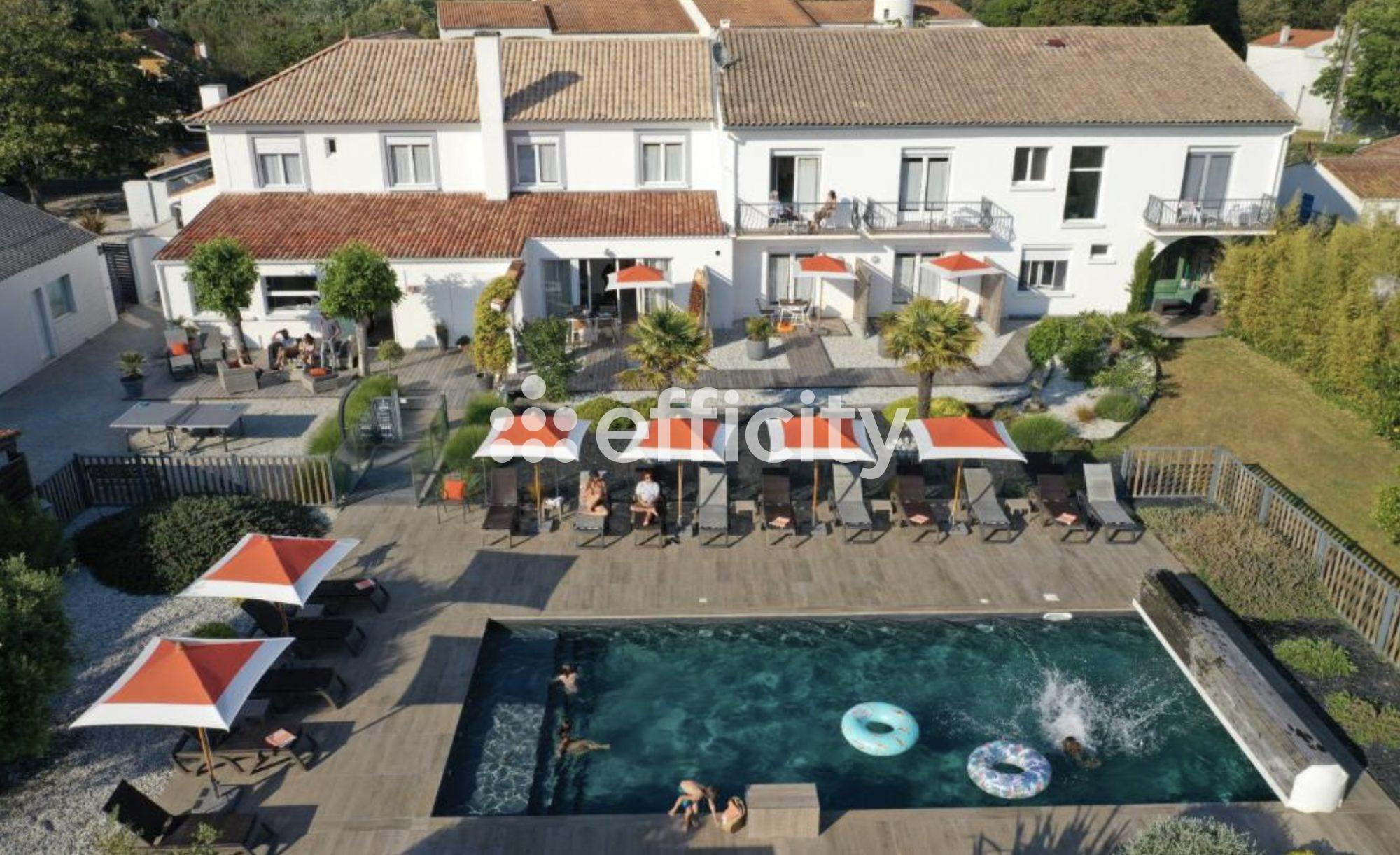 Local commercial 23 pièces 1140 m² · à Dolus-d'Oléron · 1 140 m² · 2 995 000 €