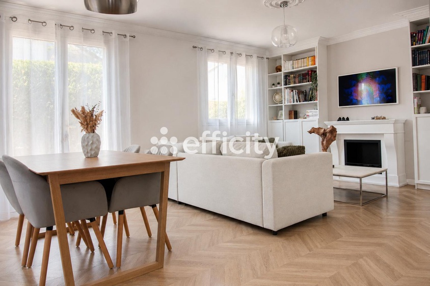 maison 6 pièces - 116m2 à Chelles (77500)