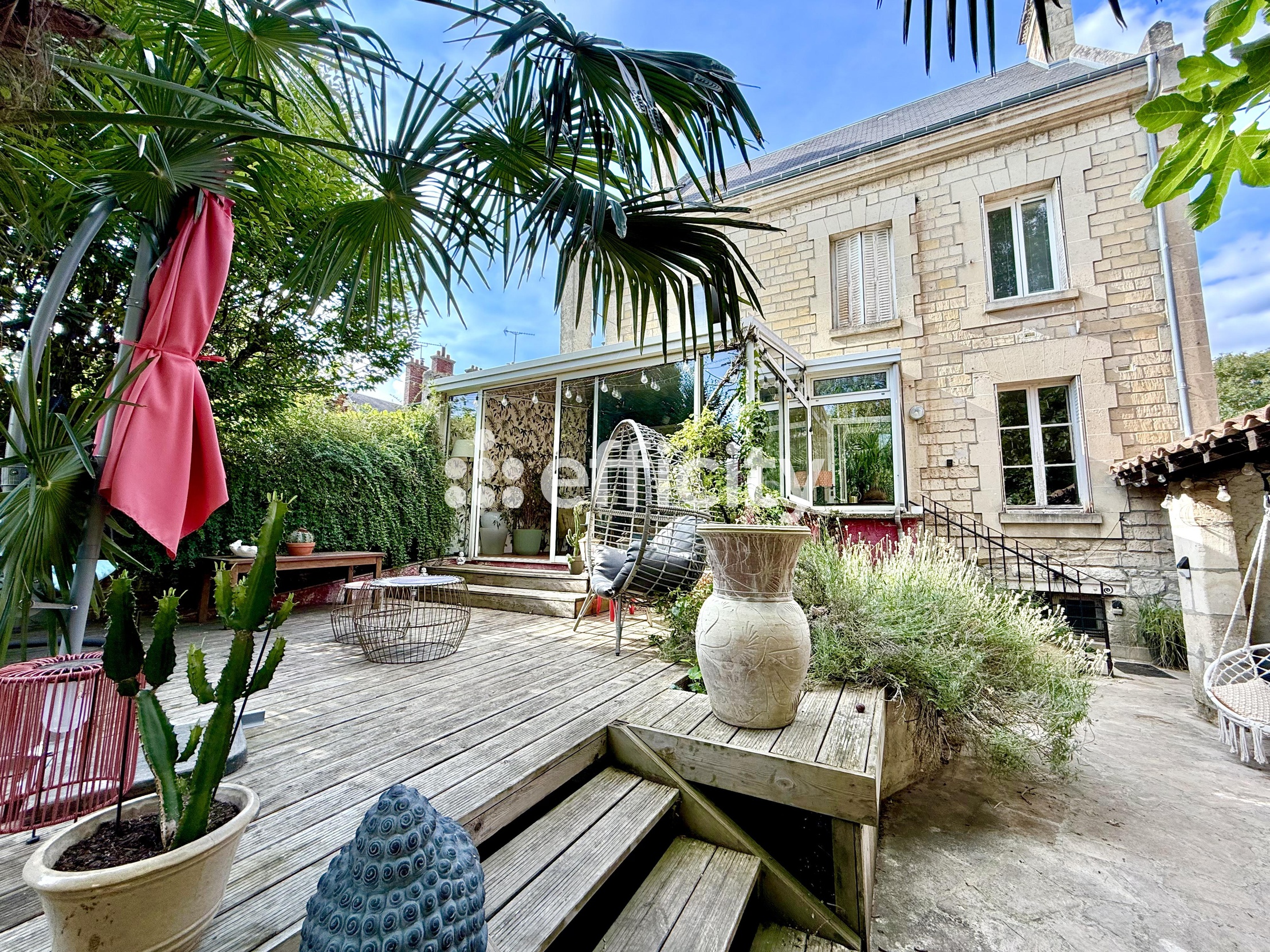 maison 6 pièces - 225m2 à Soissons (02200)