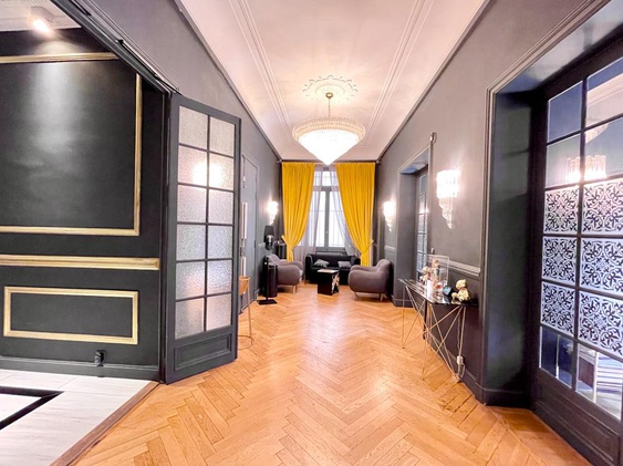 bureau 15 pièces - 323m2 à Marseille (13008)