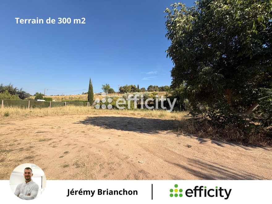 terrain  - 300m2 à Peyrolles-en-Provence (13860)