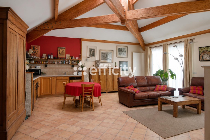 maison 7 pièces - 138m2 à Chelles (77500)