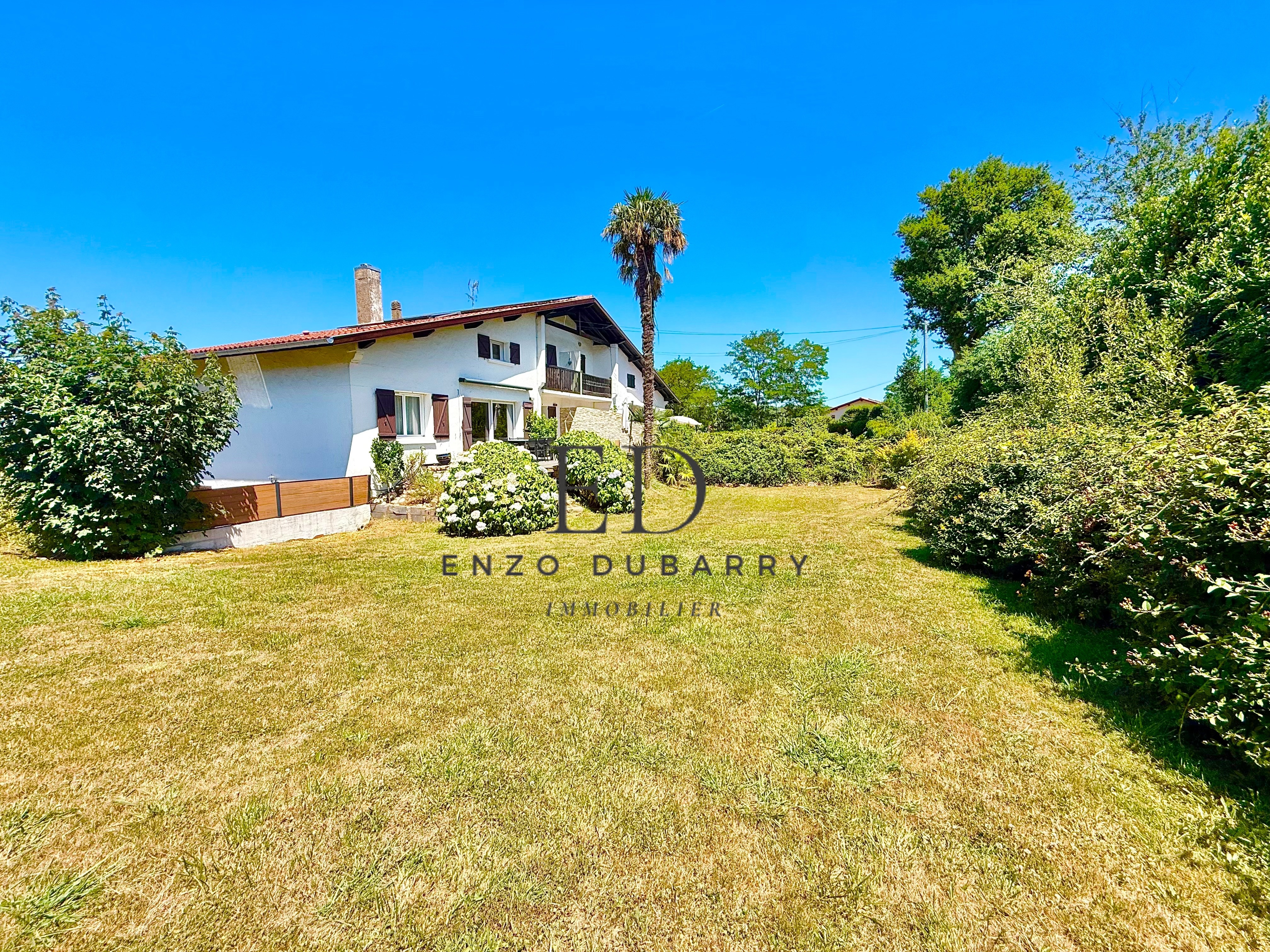 Maison 7 pièces 204 m² · à Arcangues · 204 m² · 949 500 €