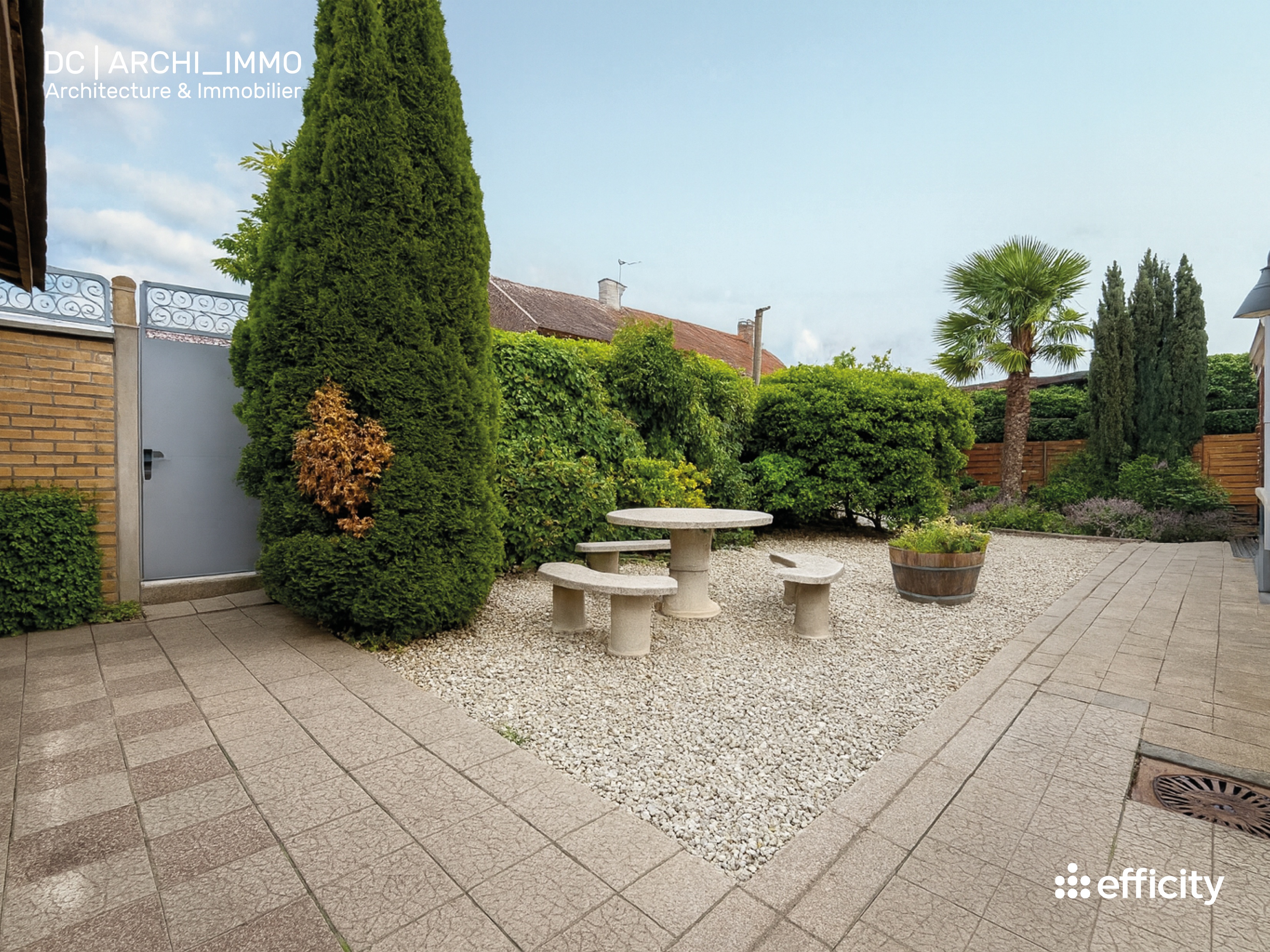 Maison 6 pièces 345 m² · à Hem · 345 m² · 350 000 €
