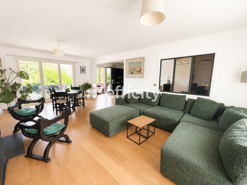 maison 5 pièces - 155,0m2 à Lille (59800)