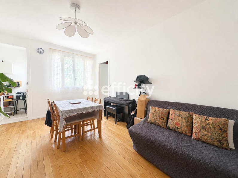 appartement 2 pièces - 45m2 à Paris (75020)