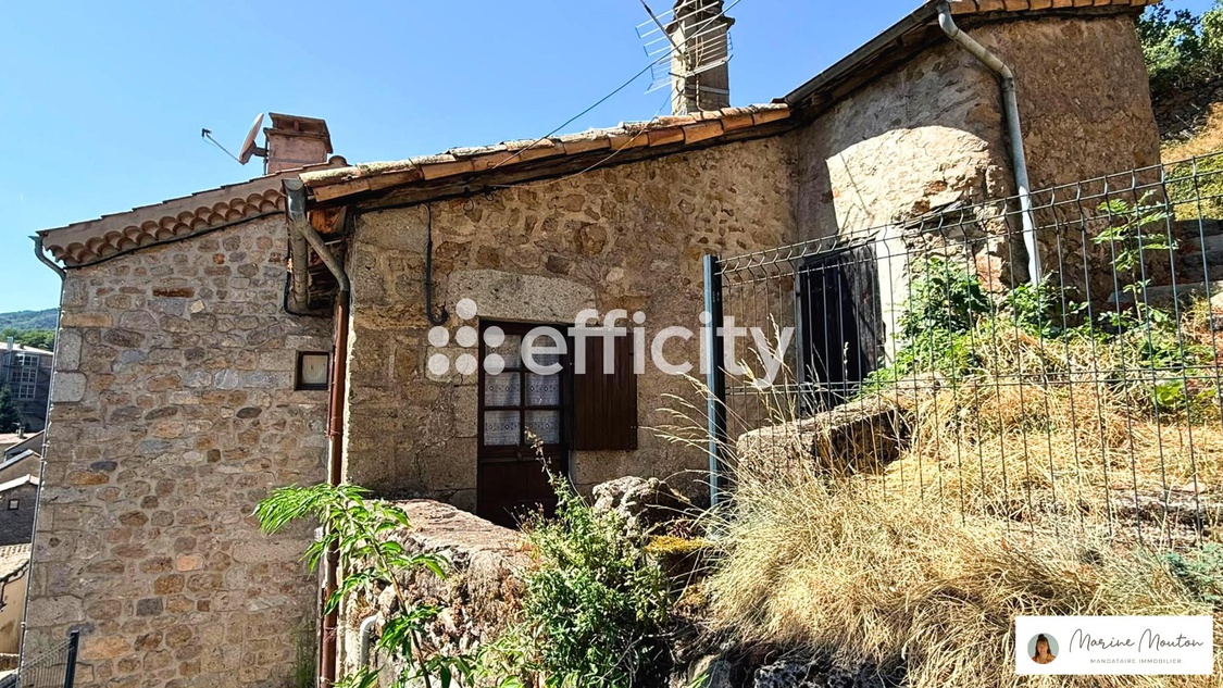 maison 4 pièces - 40m2 à Marcols-les-Eaux (07190)