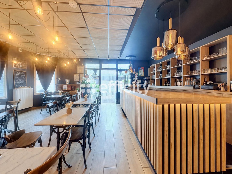 immeuble 7 pièces - 160m2 à Esquerchin (59553)