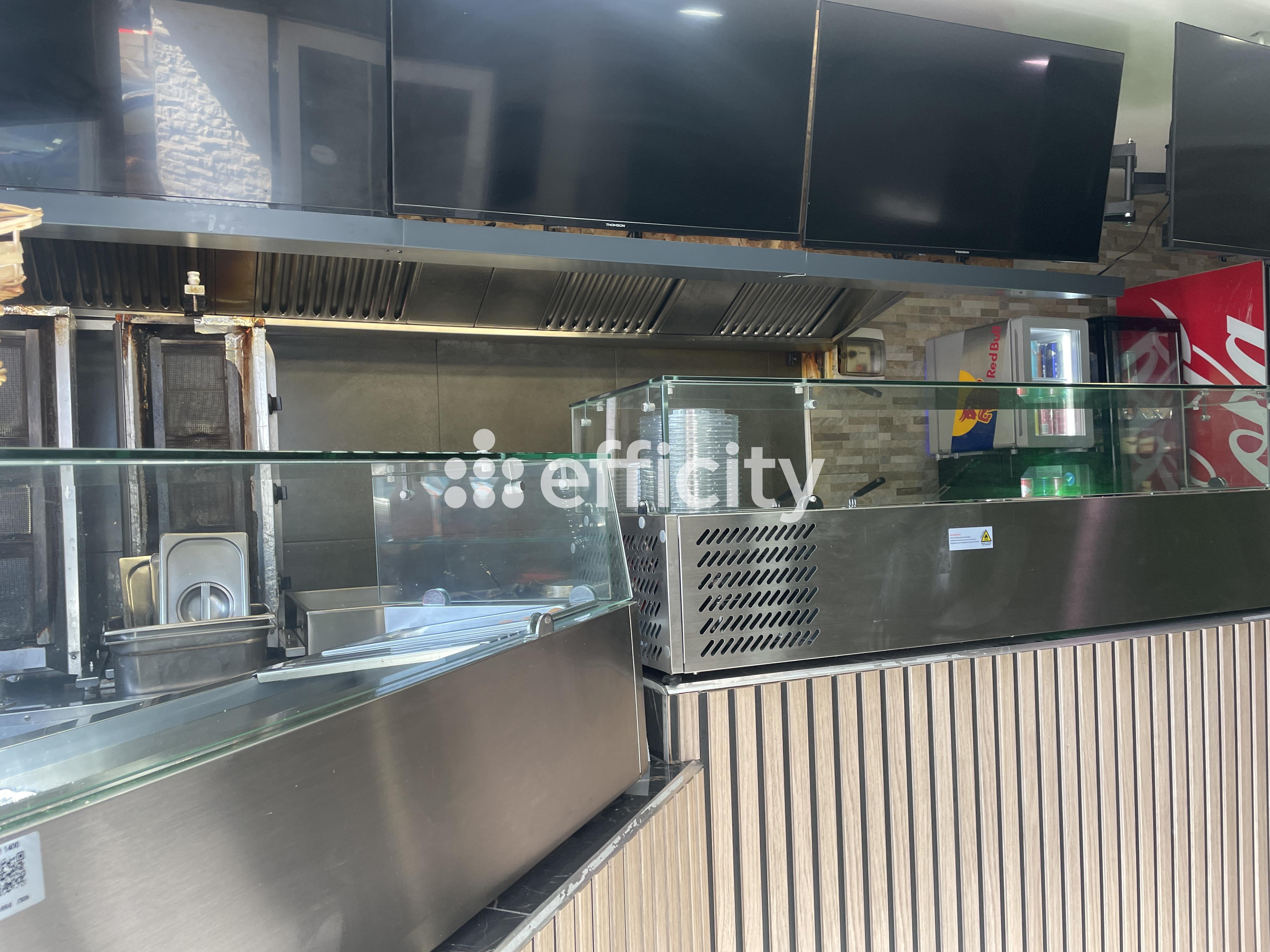 Fonds De Commerce - 120 m² · à Thouaré-sur-Loire · 120 m² · 165 000 €