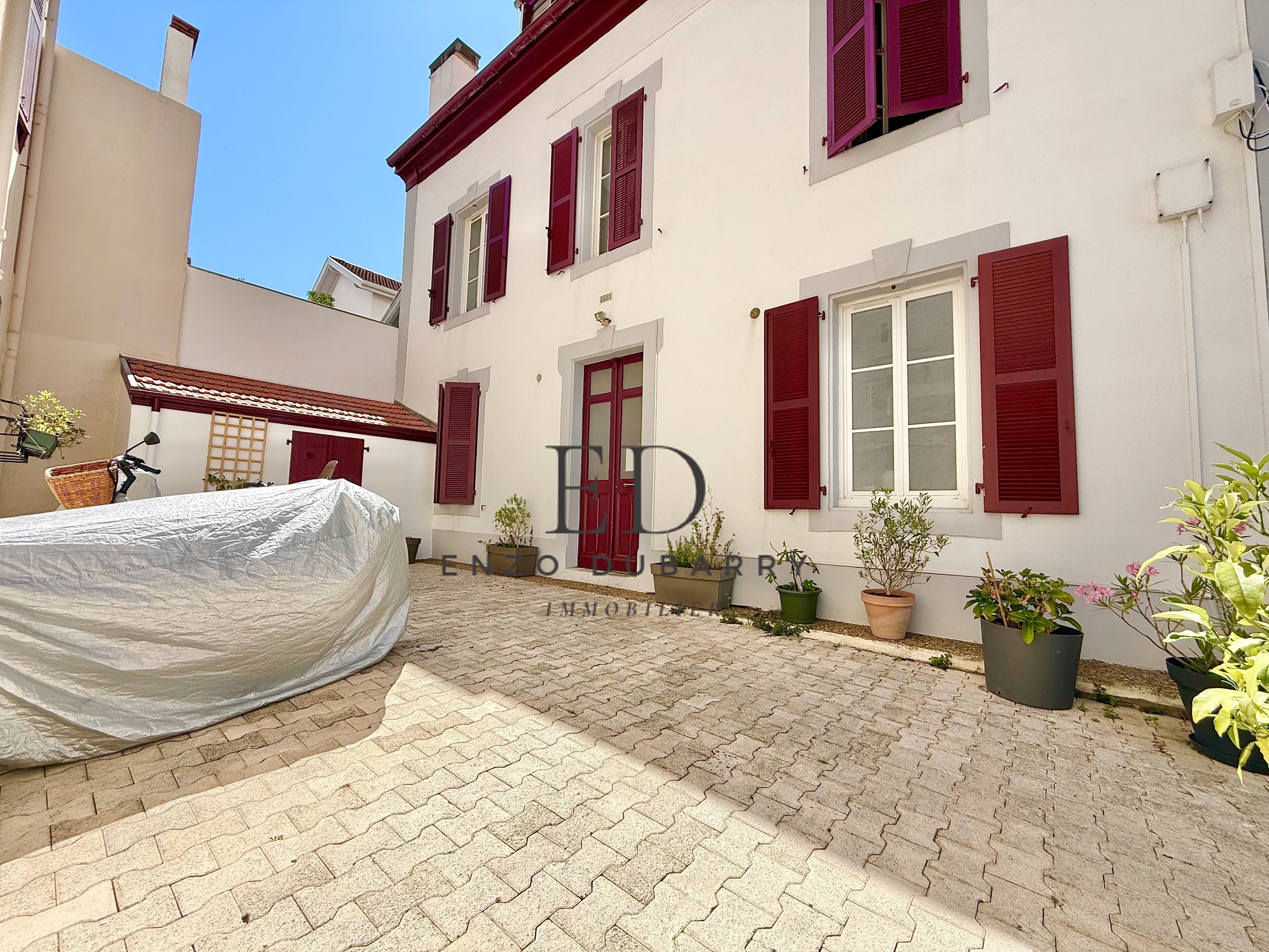 appartement 3 pièces - 77,0m2 à Biarritz (64200)