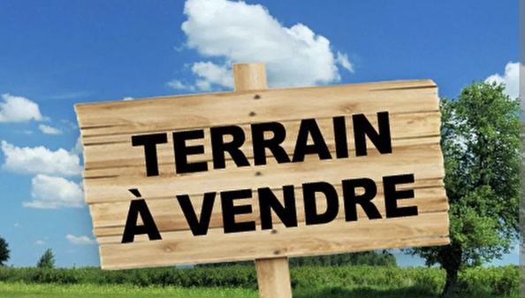 terrain  - 731m2 à Saint-Christophe-sur-le-Nais (37370)