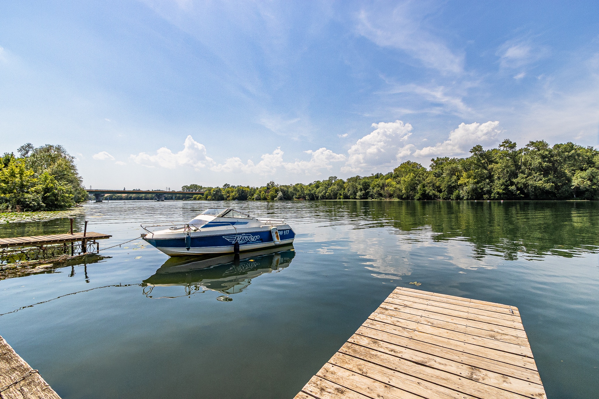 Terrain - 152 m² · à Massieux · 70 000 €