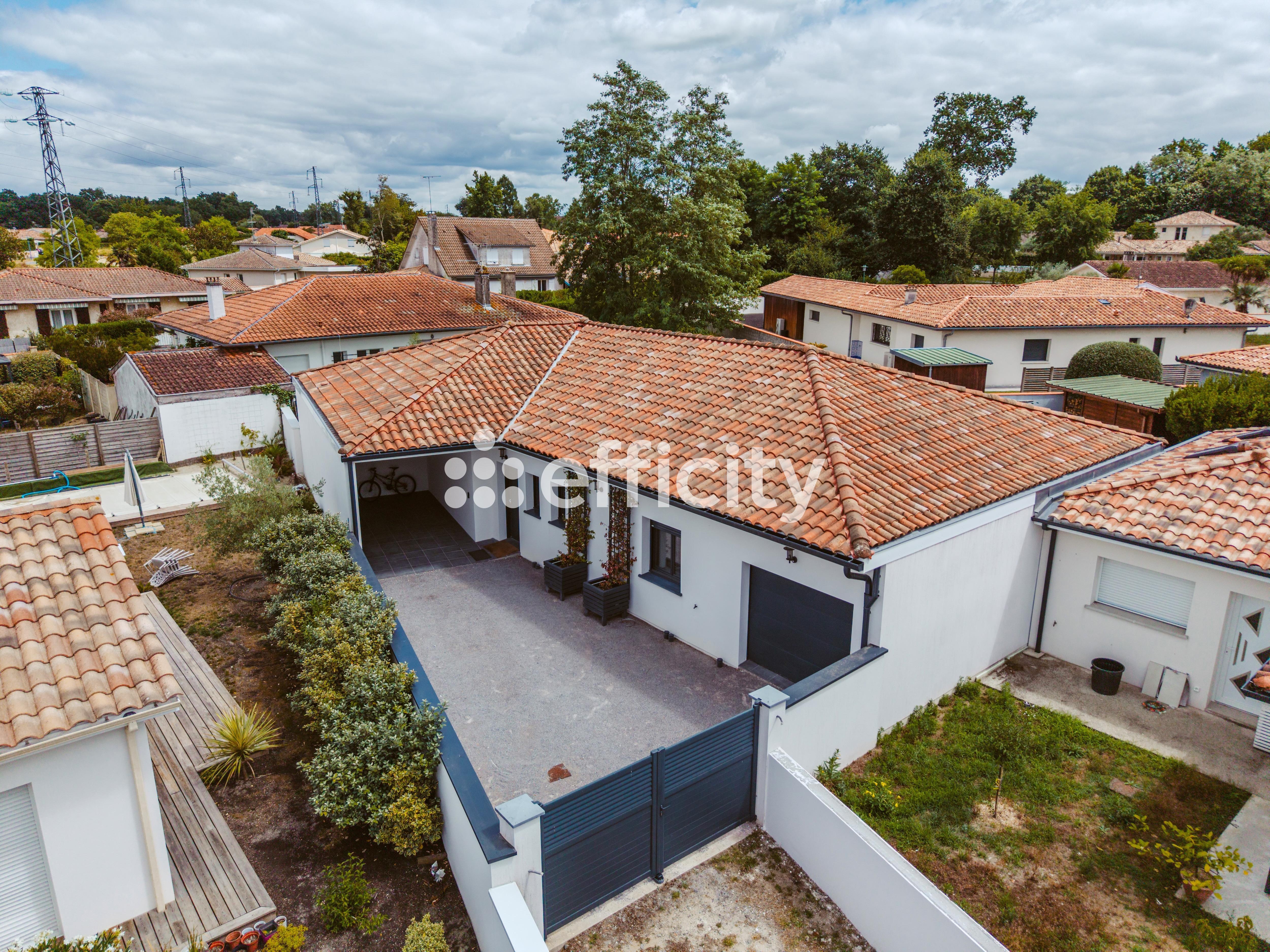 Maison 6 pièces 164 m² · à Narrosse · 164 m² · 446 000 €