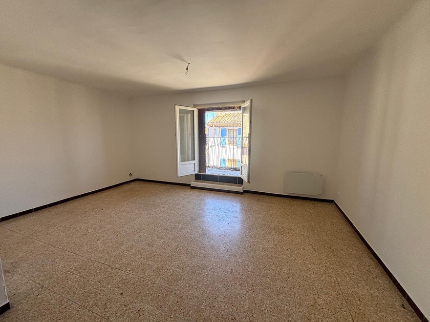 appartement 1 pièces - 34,46m2 à Charleval (13350)