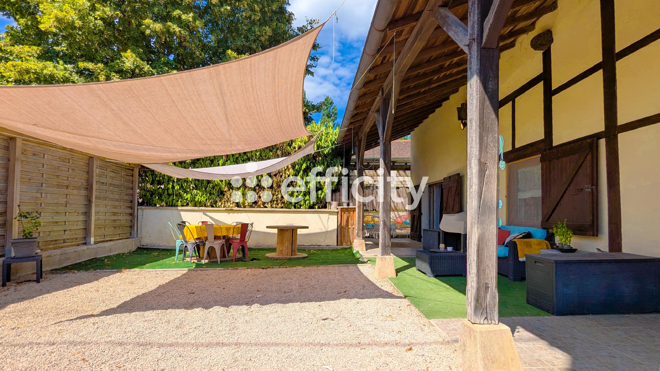 maison 7 pièces - 138m2 à Sermoyer (01190)