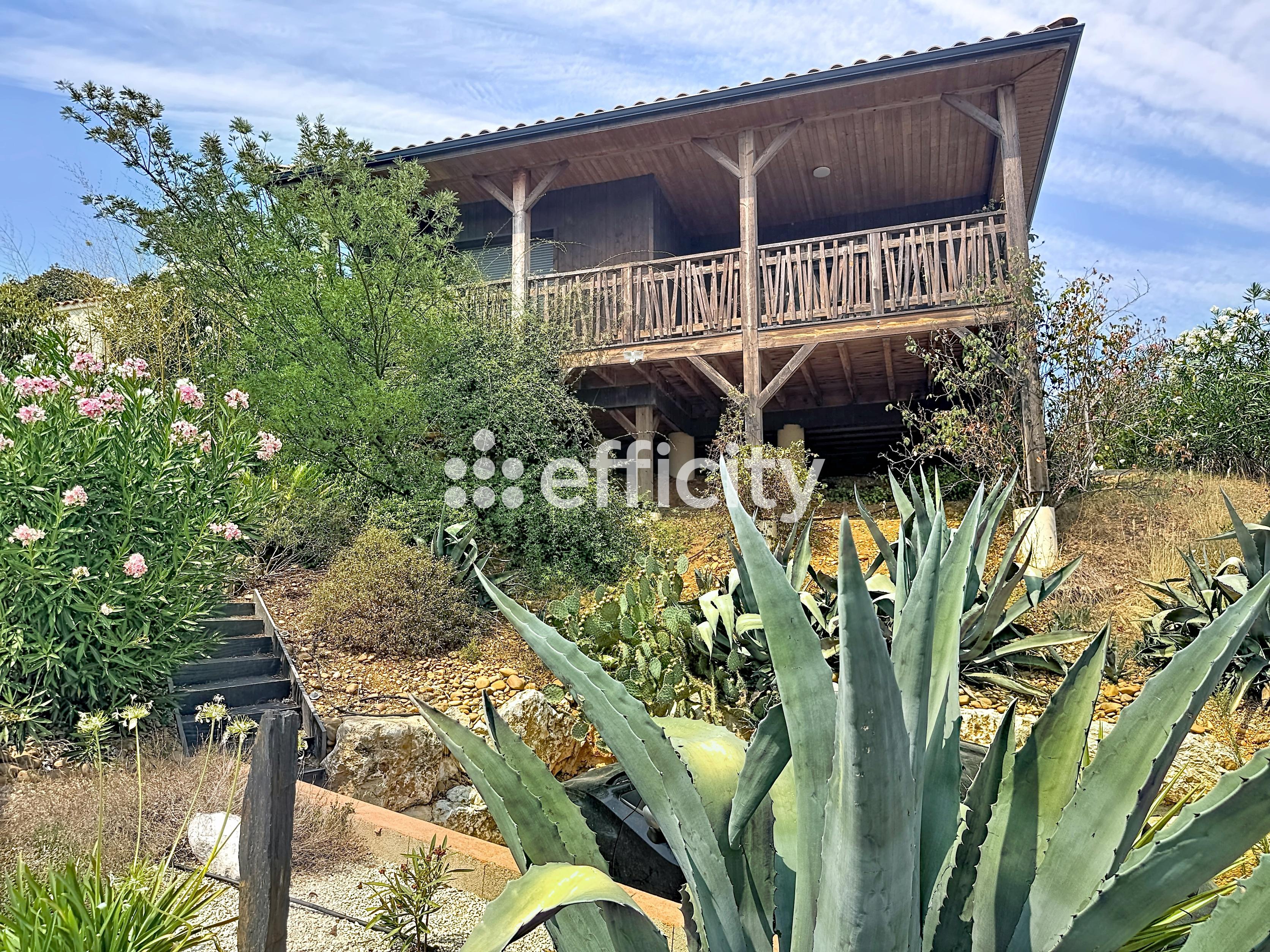 Maison 4 pièces 88 m² · à Bellegarde · 88 m² · 340 000 €