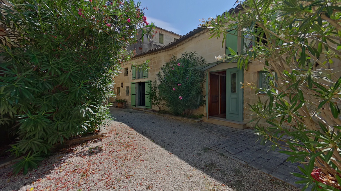 maison 3 pièces - 96m2 à Uzès (30700)