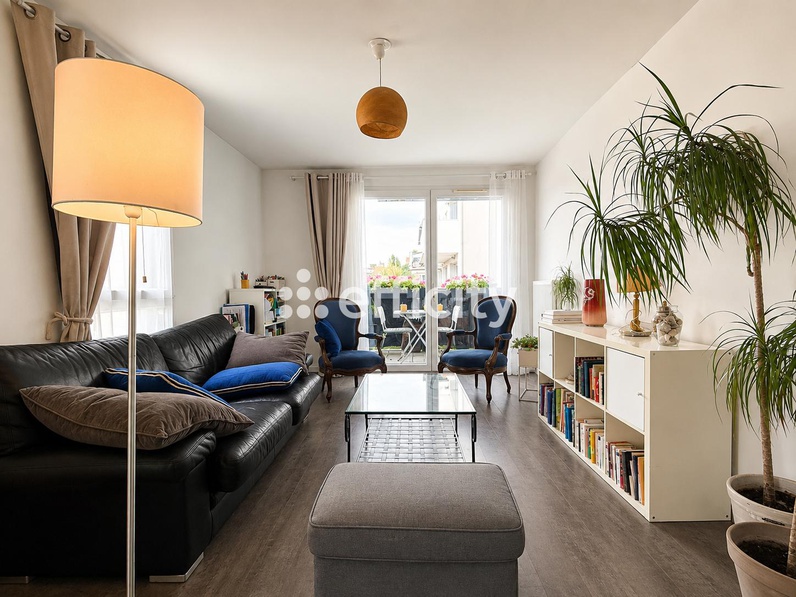 appartement 4 pièces - 76m2 à Lille (59800)