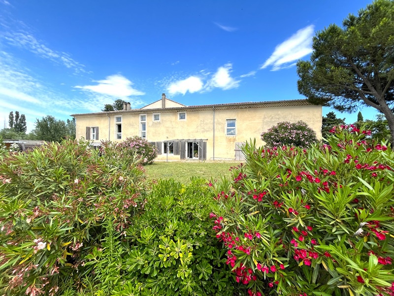 Maison 8 pièces 245 m² · à Montélimar · 245 m² · 399 000 €