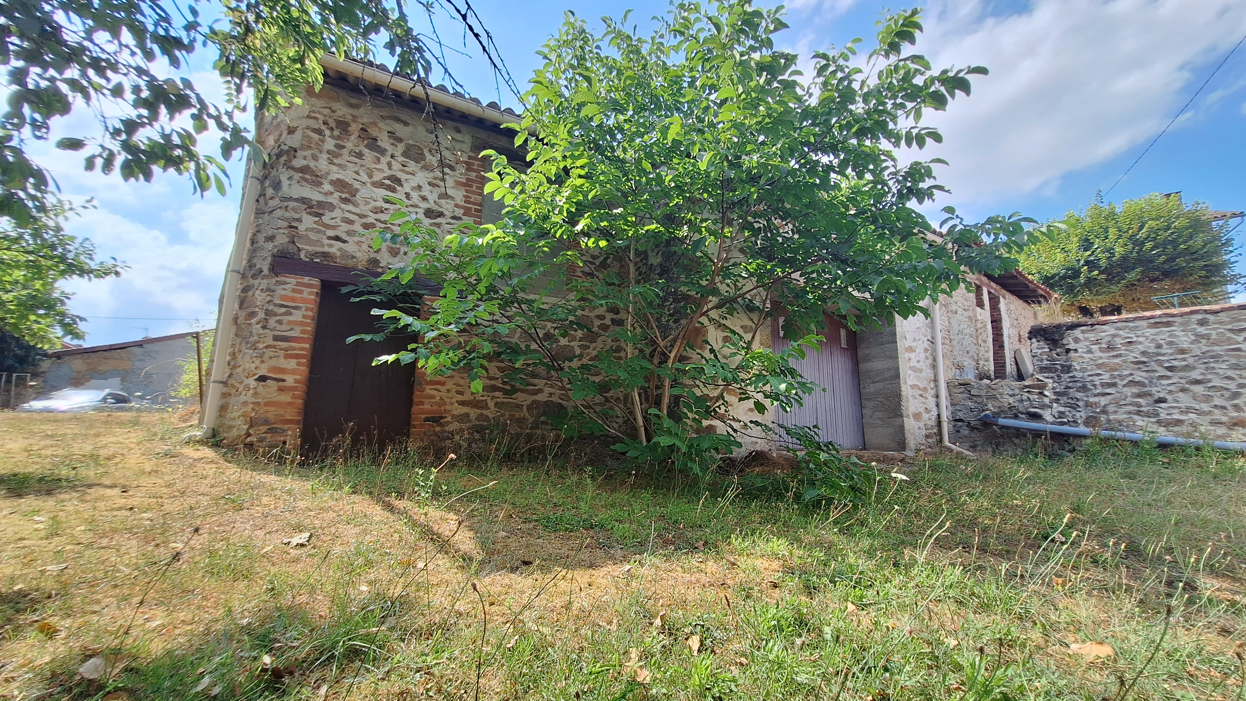 Maison 2 pièces 70 m² · à Oradour-sur-Glane · 70 m² · 13 000 €
