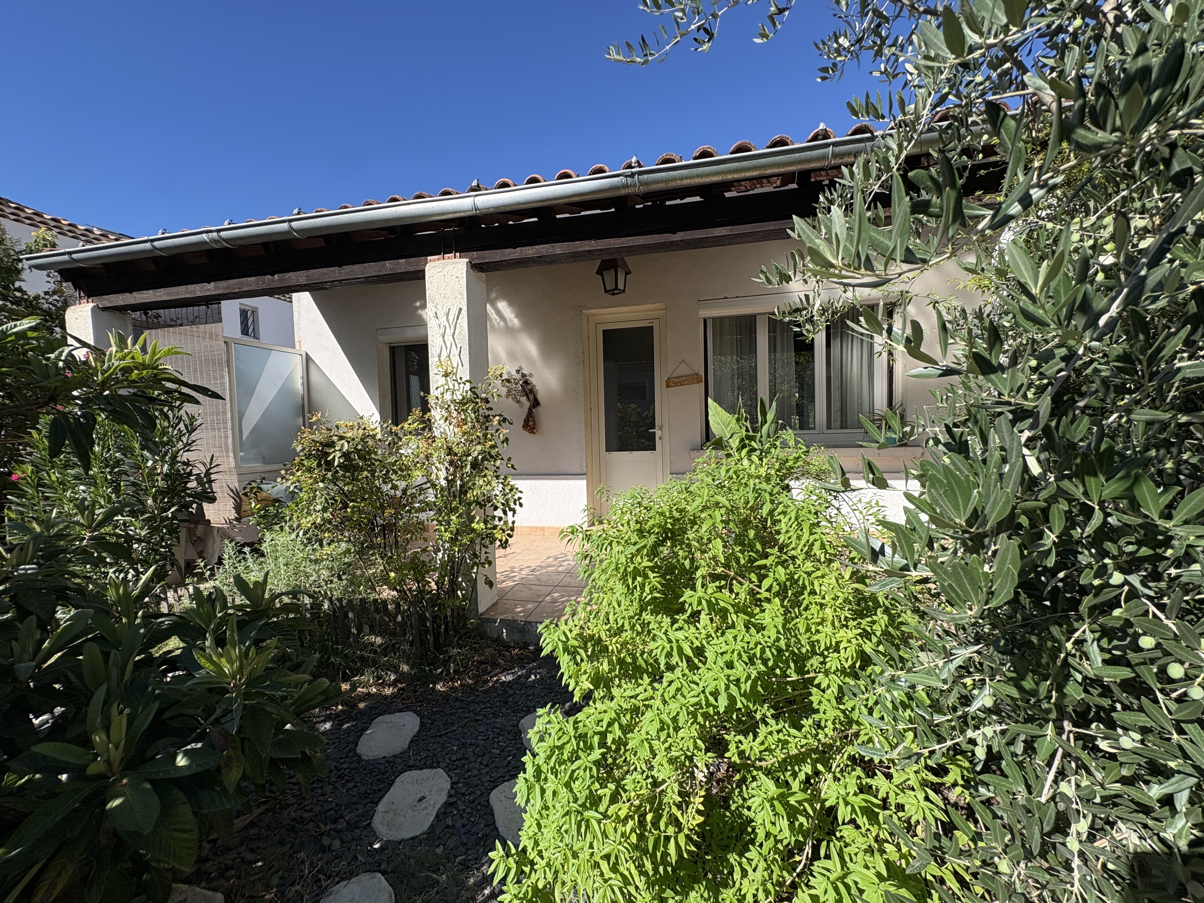 Maison 4 pièces 113 m² · à Le Puy-Sainte-Réparade · 113 m² · 399 000 €