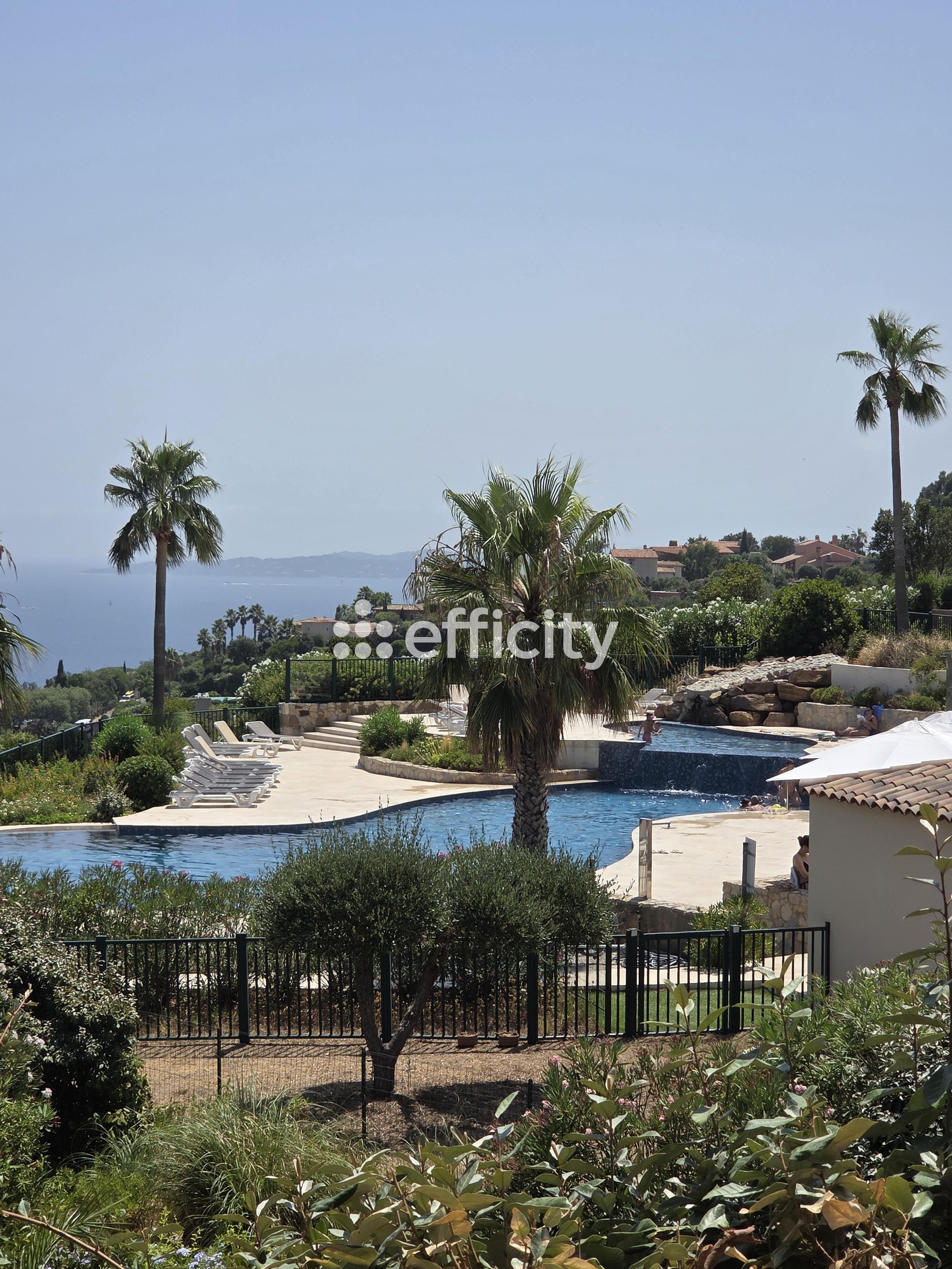 appartement 2 pièces - 37m2 à Roquebrune-sur-Argens (83380)
