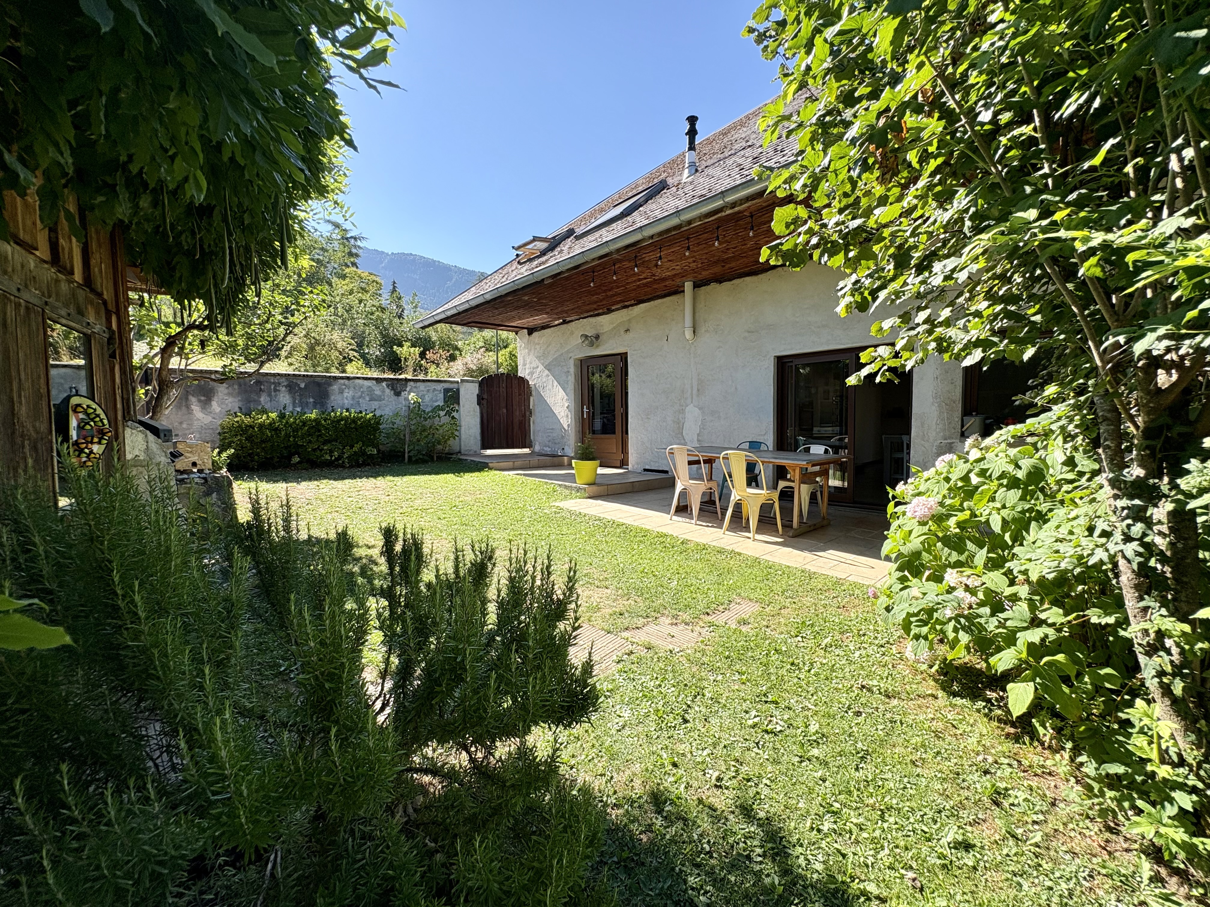 Maison 5 pièces 131 m² · à Gruffy · 131 m² · 445 000 €