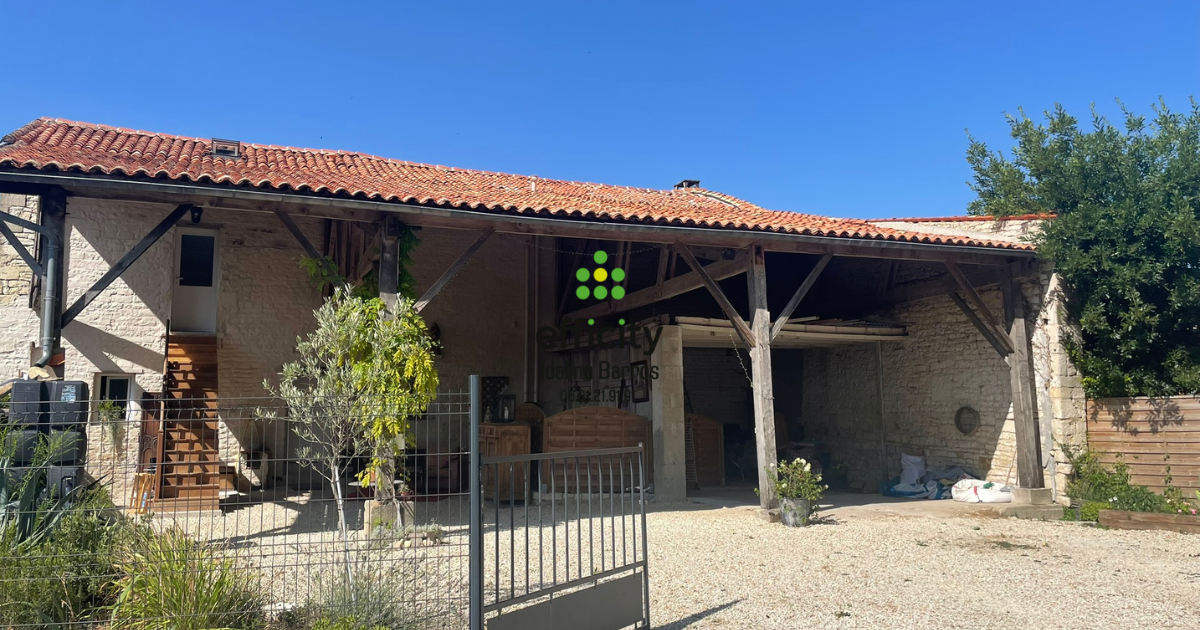 Maison 4 pièces 130 m² · à Marcillac-Lanville · 130 m² · 150 000 €