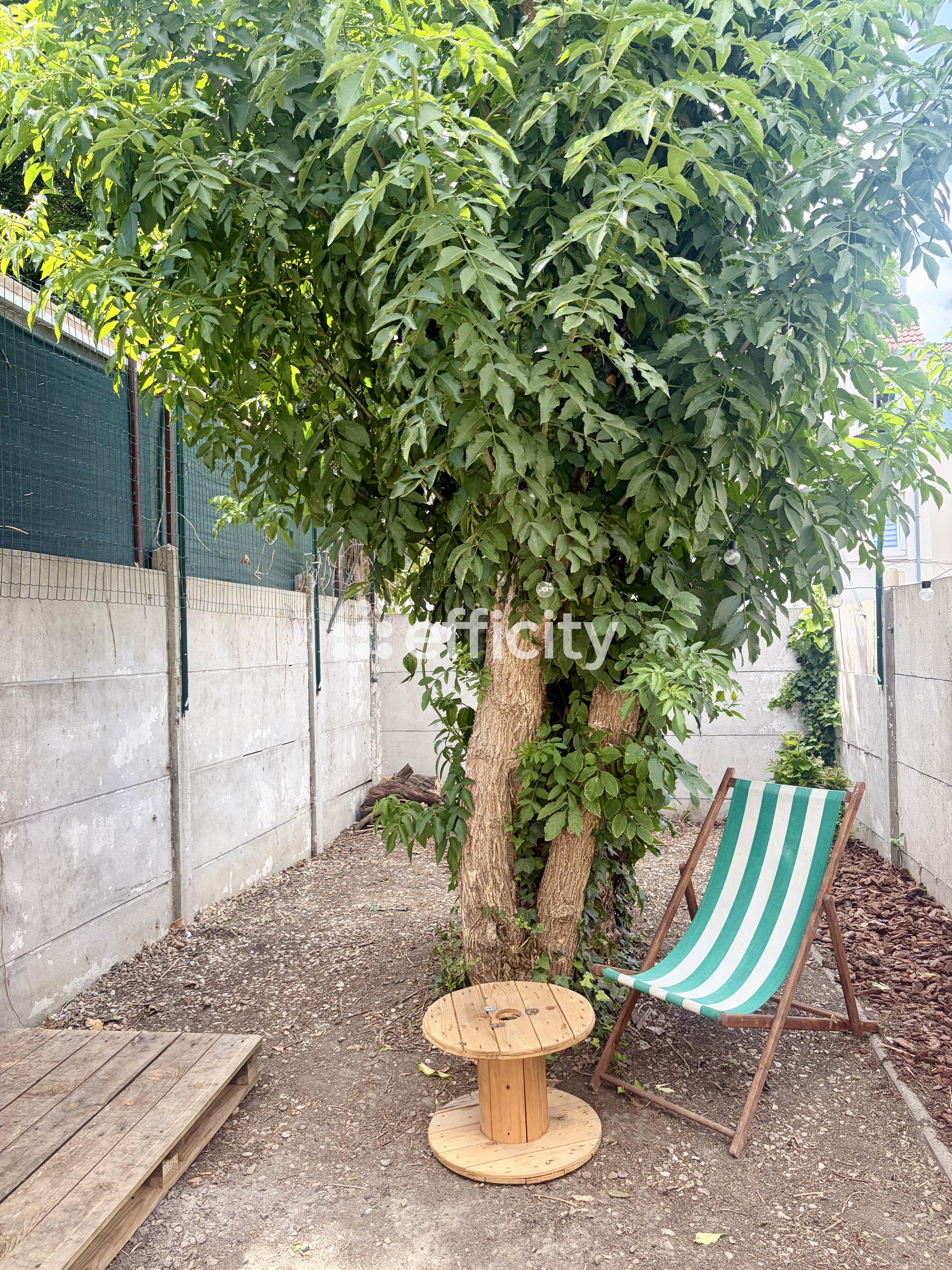 appartement 2 pièces - 46m2 à Lille (59000)