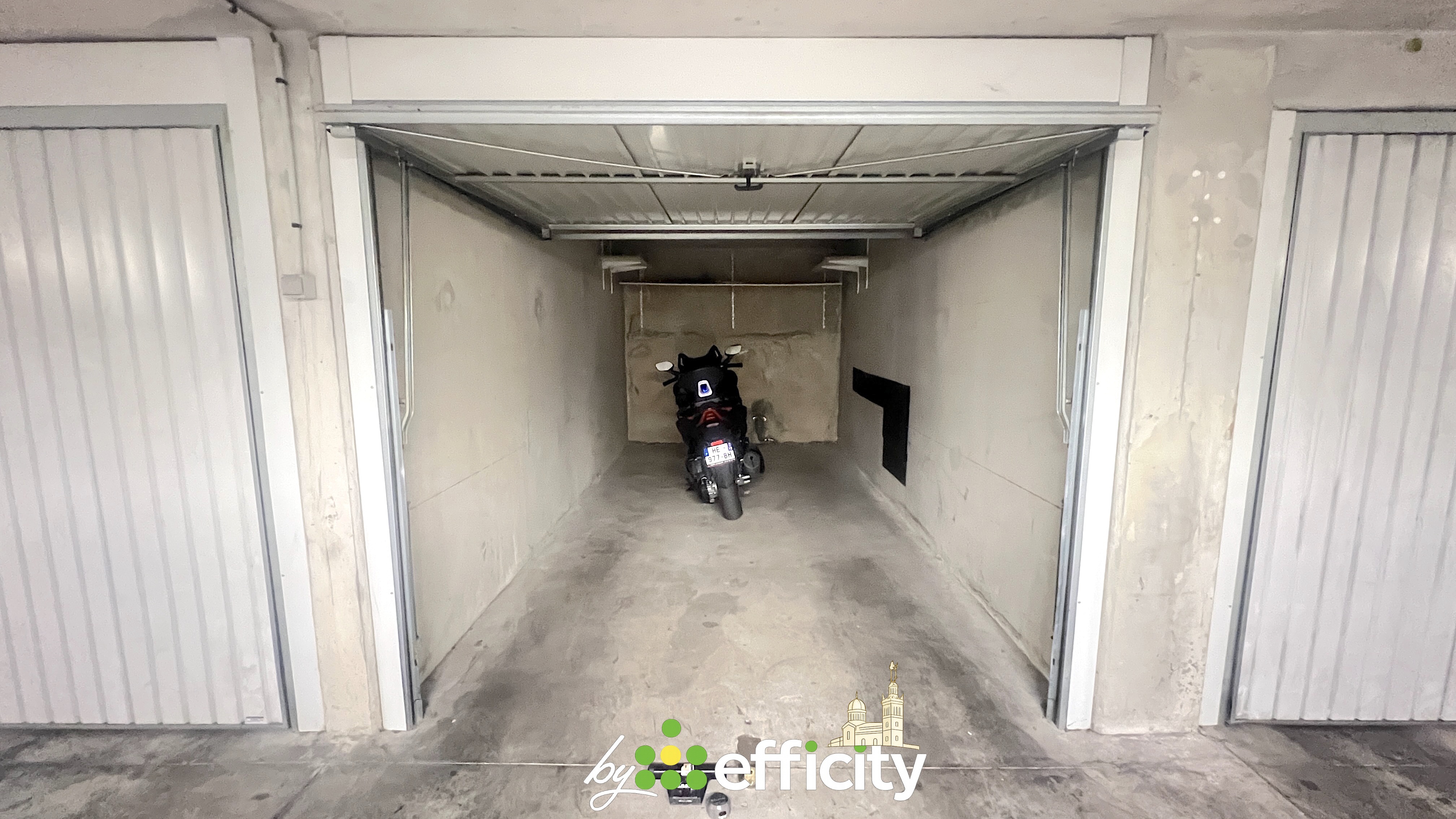 Parking 12 m² · à Marseille · 12 m² · 38 500 €